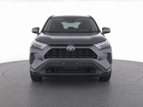 Used 2024 Toyota RAV4 XLE FWD image 5