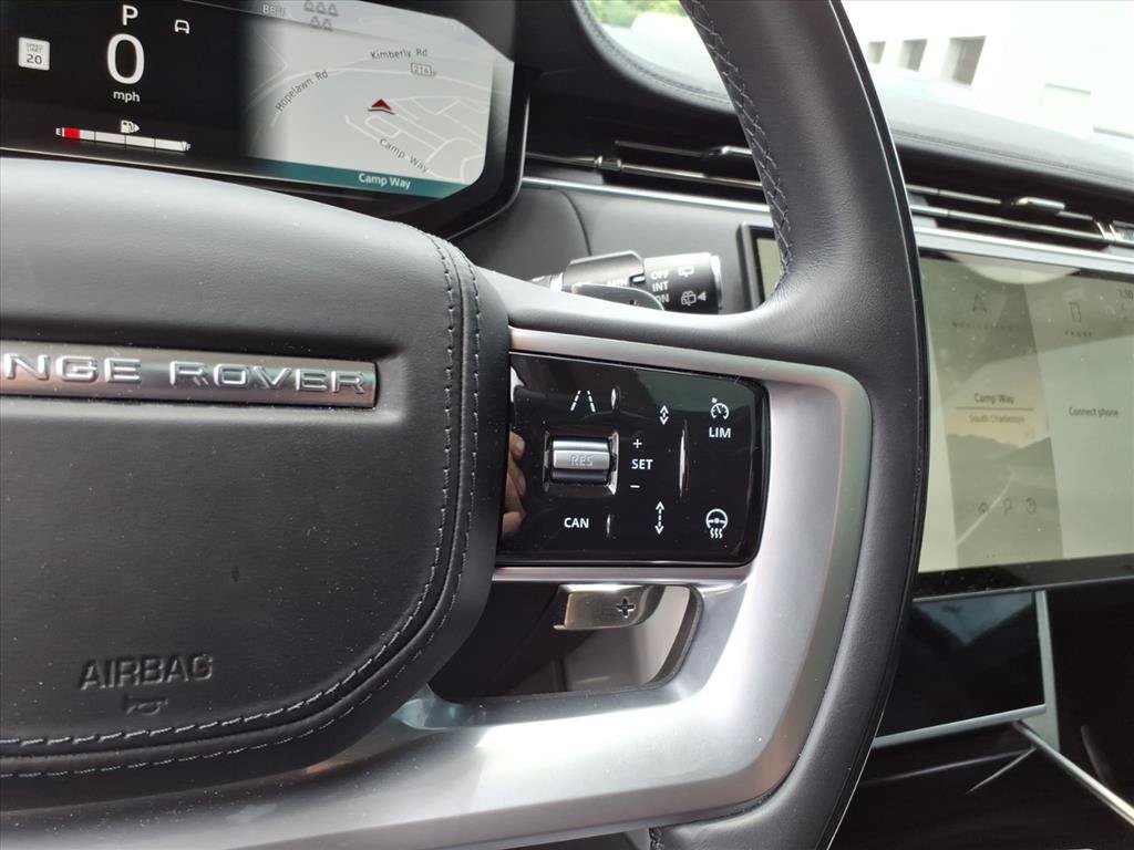 Used 2025 Land Rover Range Rover Long Wheelbase SE AWD/4WD image 16