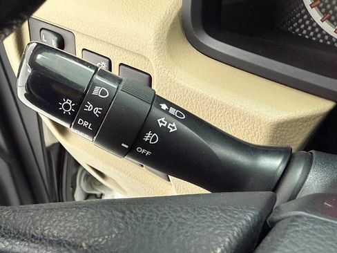 Used 2013 Toyota 4Runner SR5 image 15