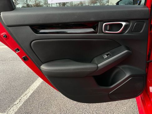Certified 2024 Honda Civic Touring image 38
