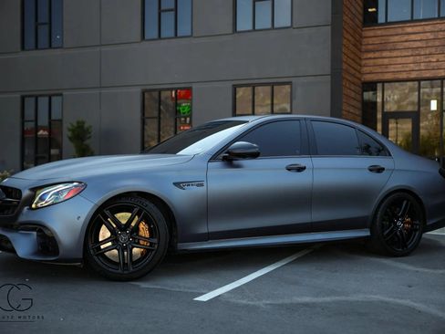 Used 2018 Mercedes-Benz E 63 AMG S image 4