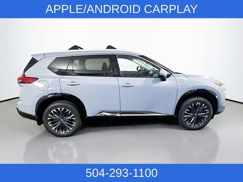 Used 2025 Nissan Rogue Platinum FWD image 6