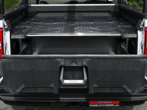 Used 2025 Ford Maverick XLT w/ Equipment Group 302A AWD/4WD image 10