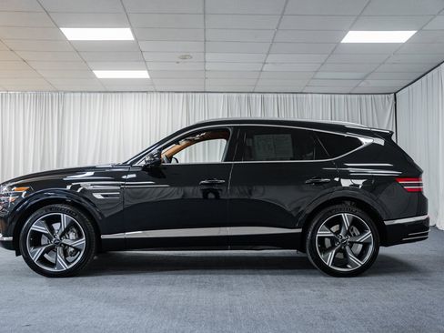 Used 2025 Genesis GV80 2.5T Prestige image 5