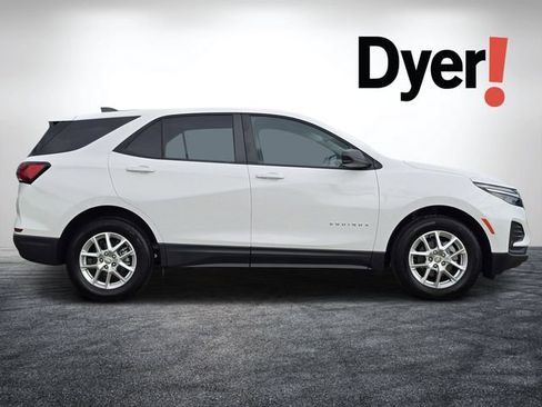Used 2024 Chevrolet Equinox LS w/ LS Convenience Package FWD image 35