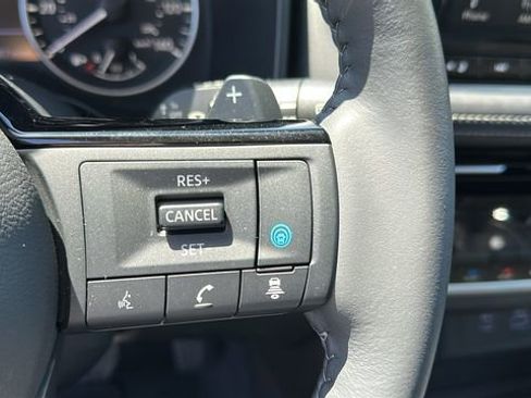 Certified 2023 Nissan Rogue SL w/ SL Premium Package AWD/4WD image 15