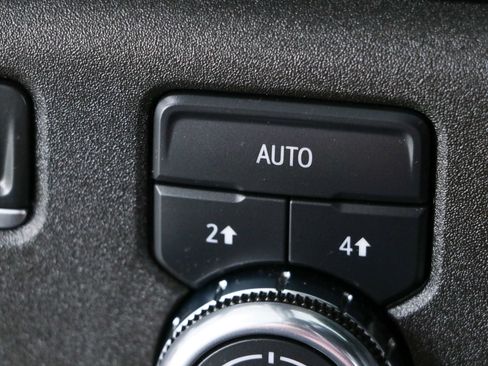 Used 2024 GMC Sierra 1500 Elevation AWD/4WD image 21