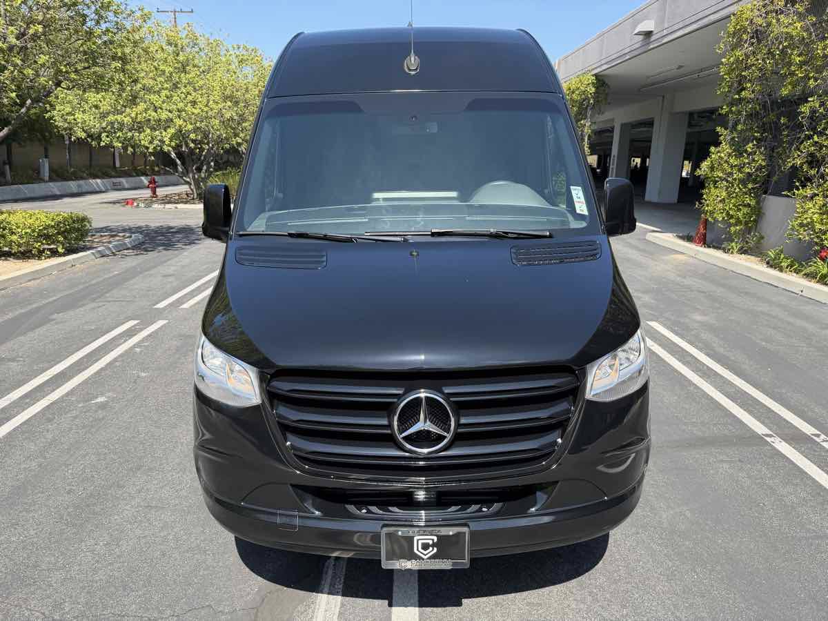 Used 2022 Mercedes-Benz Sprinter 3500 image 11