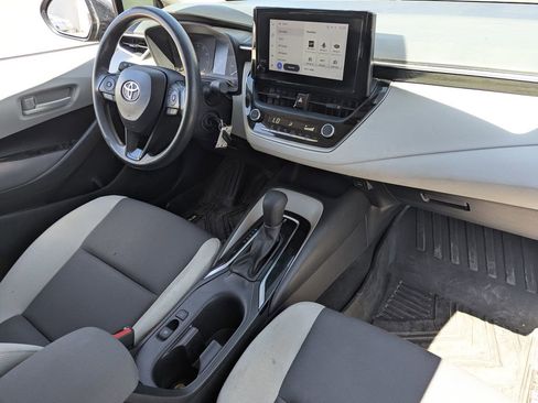 Used 2024 Toyota Corolla LE FWD image 29