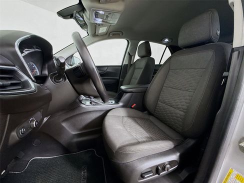 Used 2018 Chevrolet Equinox LT AWD/4WD image 21