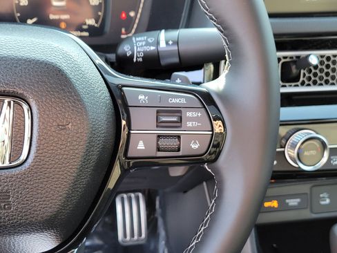 Used 2025 Honda Civic Sport image 23