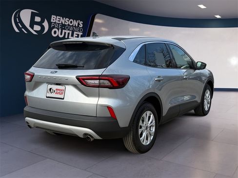Used 2024 Ford Escape Active image 5