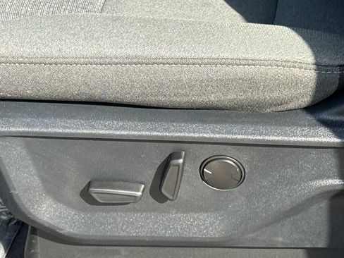 Used 2025 Ford F150 XLT w/ Equipment Group 303A High image 27