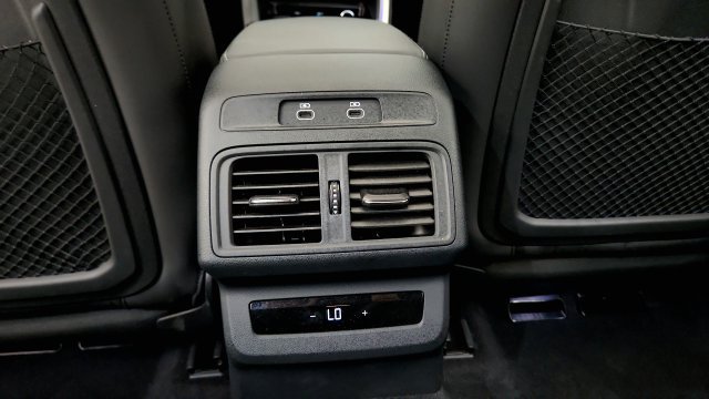 Used 2026 Audi SQ5 Premium Plus AWD/4WD image 57