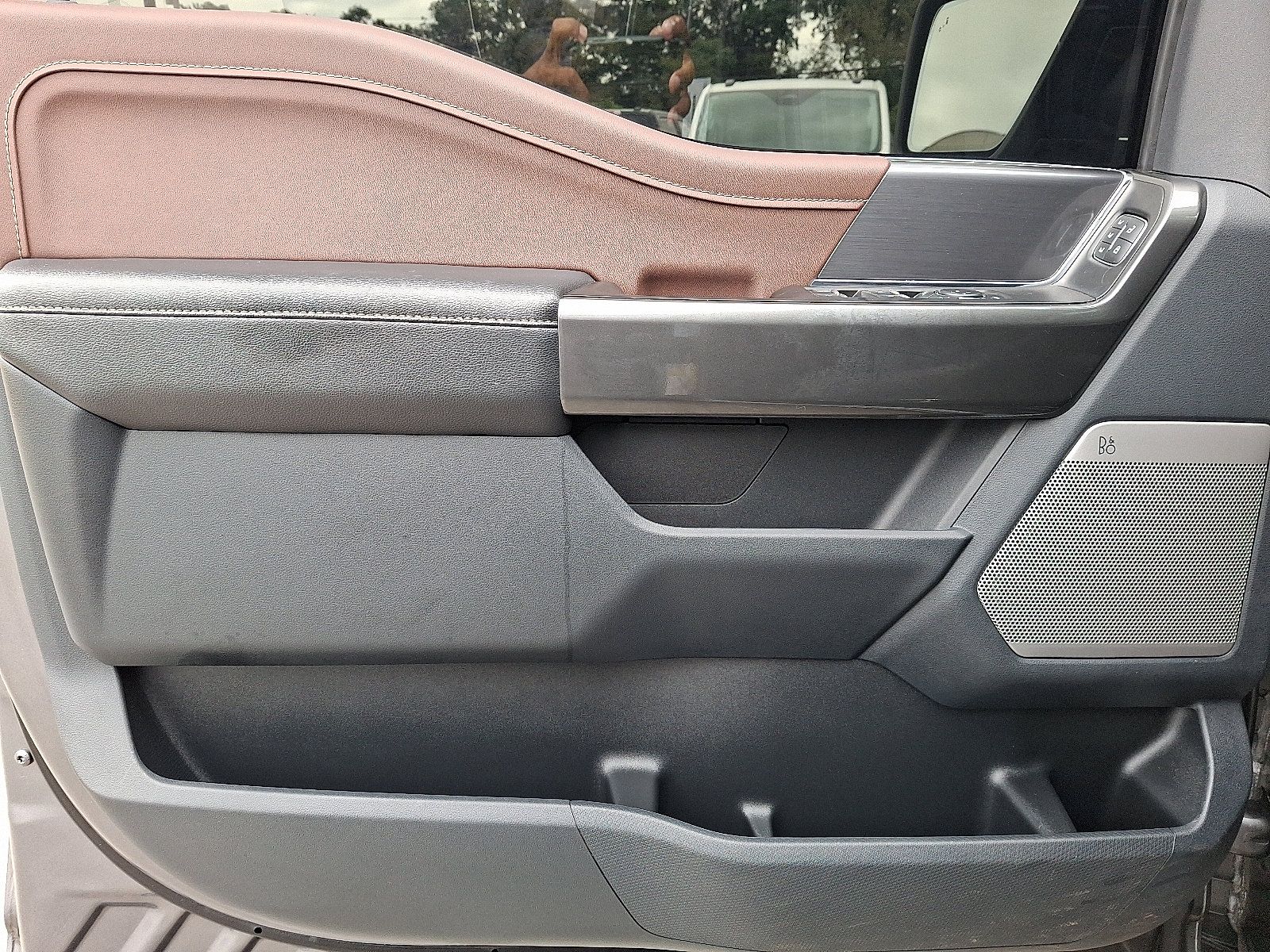 Certified 2022 Ford F150 Lariat AWD/4WD image 12