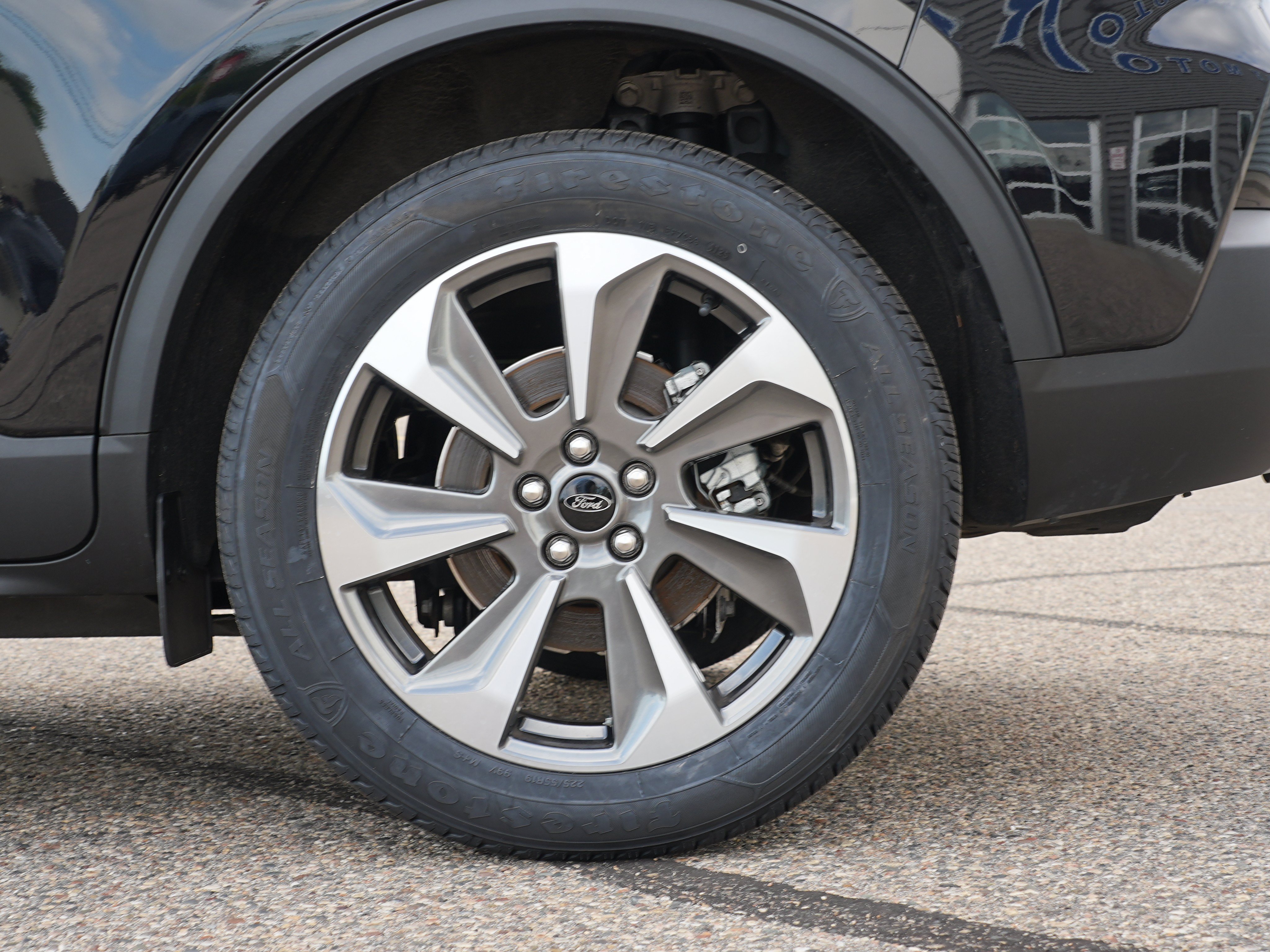 Used 2024 Ford Escape Platinum AWD/4WD image 13