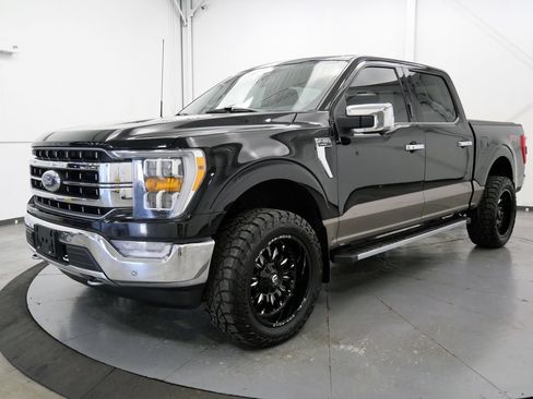 Used 2021 Ford F150 Lariat w/ Max Trailer Tow Package AWD/4WD image 3