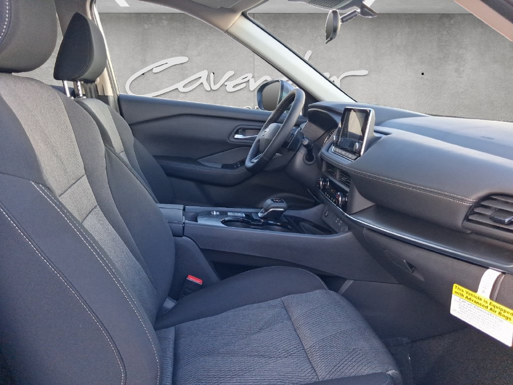 New 2026 Nissan Rogue SV FWD image 25