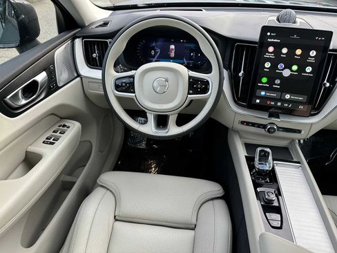 New 2026 Volvo XC60 B5 Ultra w/ Climate Package PRO image 17