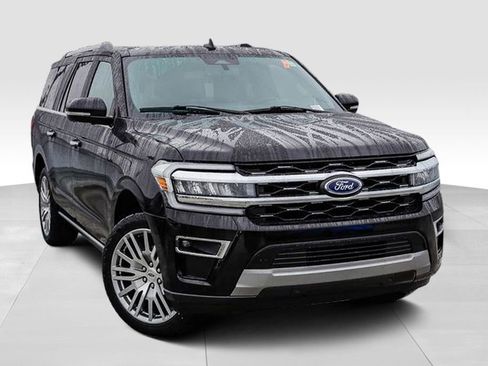 Used 2024 Ford Expedition Max Limited image 2