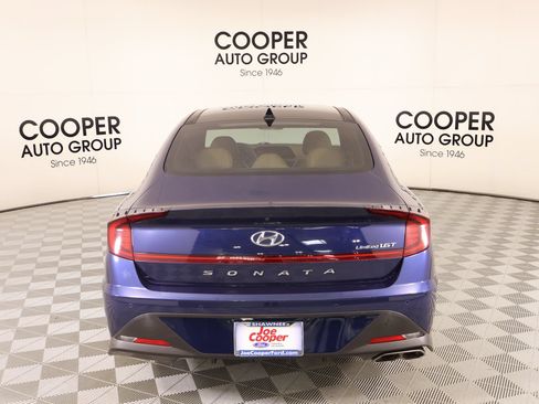 Used 2020 Hyundai Sonata Limited w/ Preferred Accessory Package FWD image 23