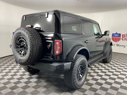 New 2026 Ford Bronco Outer Banks w/ Sasquatch Package AWD/4WD image 3