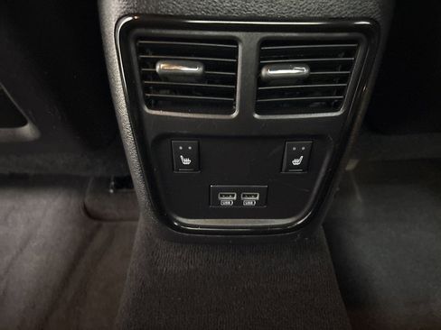 Used 2021 Dodge Charger R/T w/ Plus Group image 27