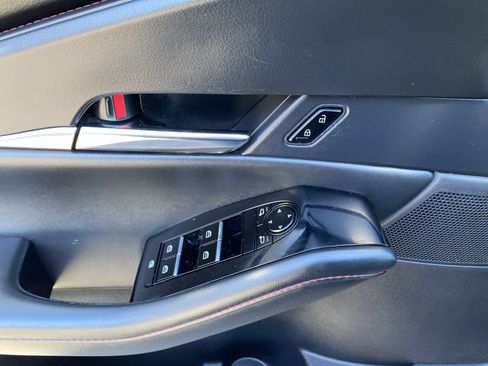 Used 2024 MAZDA CX-30 AWD 2.5 S w/ Preferred Package image 16