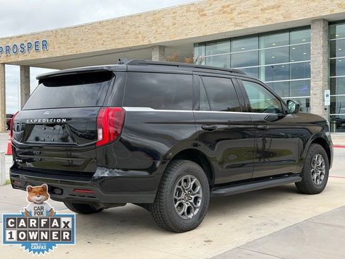 Used 2025 Ford Expedition Active AWD/4WD image 19