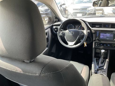 Used 2018 Toyota Corolla LE w/ Protection Package image 18
