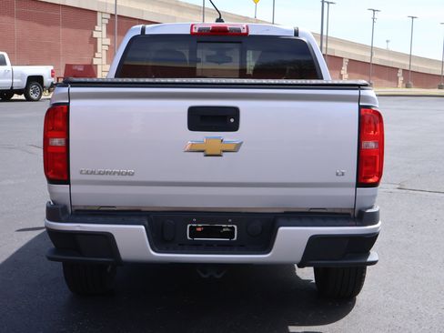 Used 2020 Chevrolet Colorado LT w/ LT Convenience Package image 23