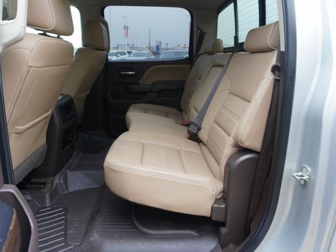 Used 2018 GMC Sierra 3500 Denali w/ Duramax Plus Package image 18