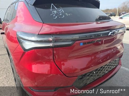 Used 2025 Chevrolet Equinox EV RS w/ Active Safety Package 3 image 6