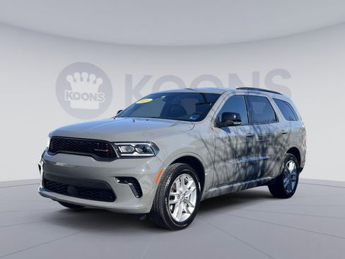 Used 2025 Dodge Durango GT image 1