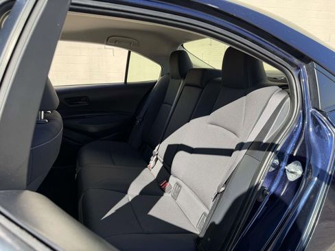 Used 2023 Toyota Corolla LE FWD image 17