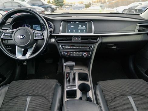 Used 2019 Kia Optima S w/ S Panoramic Sunroof Package image 40