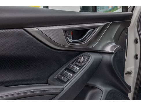 Used 2020 Subaru Impreza 2.0i Limited image 18