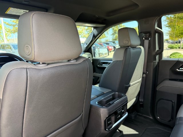 Used 2024 Chevrolet Silverado 1500 ZR2 w/ Technology Package AWD/4WD image 25