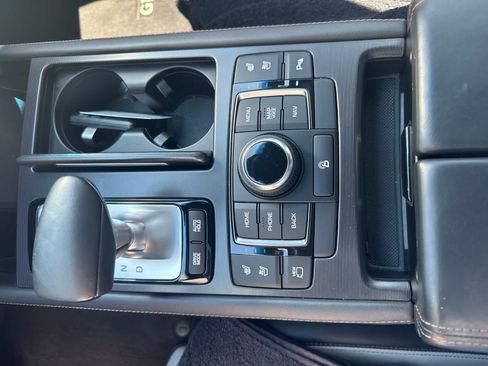 Used 2018 Genesis G80 3.3T Sport RWD image 5