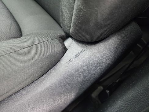 Used 2024 Toyota RAV4 XLE image 39