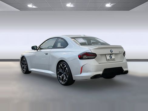Used 2025 BMW M240i Coupe image 3