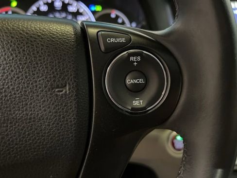 Used 2015 Honda Accord EX-L image 35