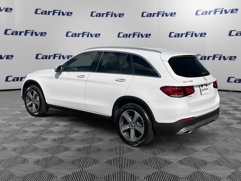 Used 2022 Mercedes-Benz GLC 300 4MATIC image 3