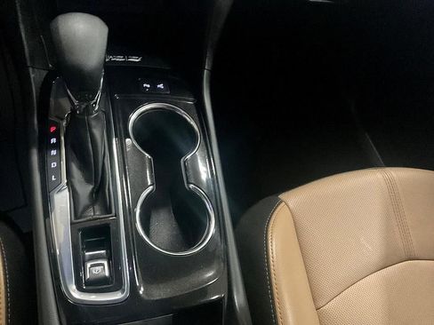 Used 2023 Chevrolet Equinox Premier image 23