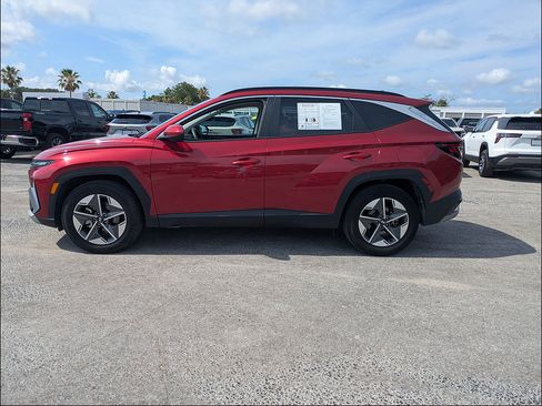 Used 2025 Hyundai Tucson SEL FWD image 4
