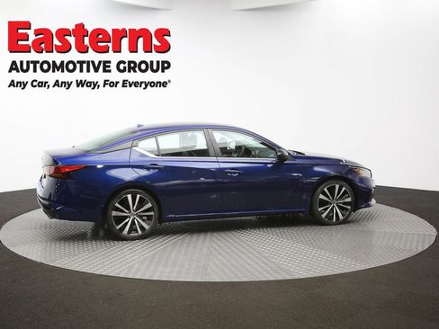 Used 2022 Nissan Altima 2.5 SR FWD image 41