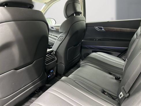 Certified 2026 Genesis GV80 2.5T Select AWD/4WD image 16