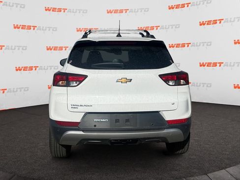 Used 2021 Chevrolet TrailBlazer LT AWD/4WD image 4