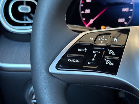 New 2025 Mercedes-Benz C 300 4MATIC Sedan image 34