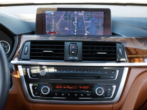 Used 2013 BMW 328i xDrive XDRIVE LUXURY LINE 4DR SEDAN image 34